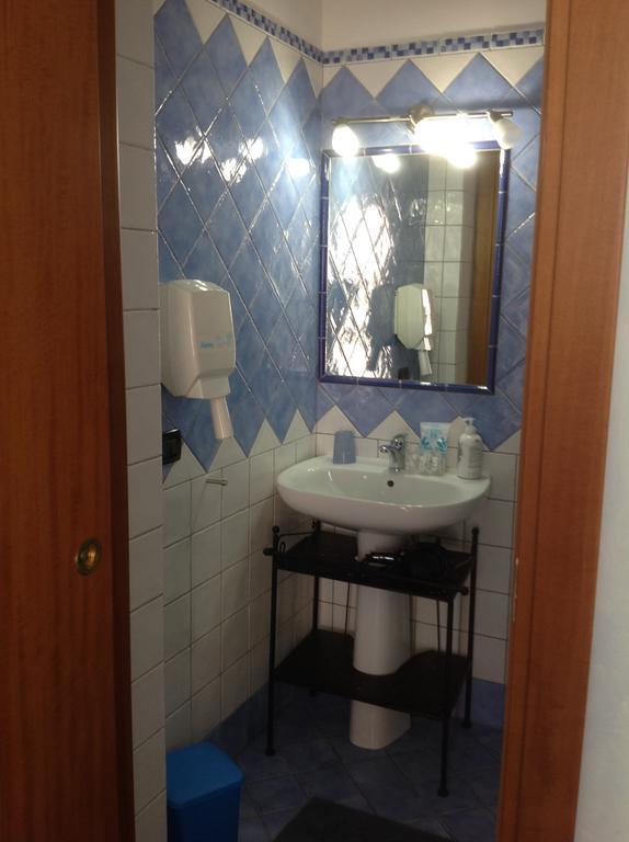 Bed and Breakfast Le Cale Lampedusa Exterior foto
